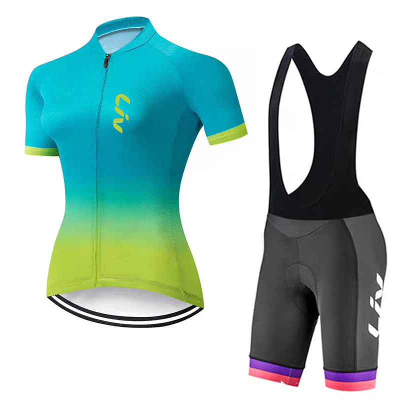 Set di abbigliamento sportivo  - Cycling Gear Girls recensione e prezzo